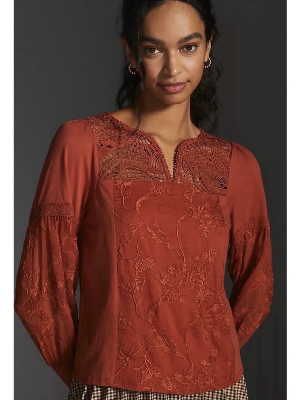 Embroidered Long-Sleeve Ribbed Cuff Top in Rust